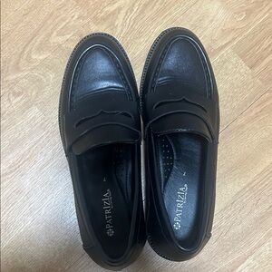 Women’s Black Loafers